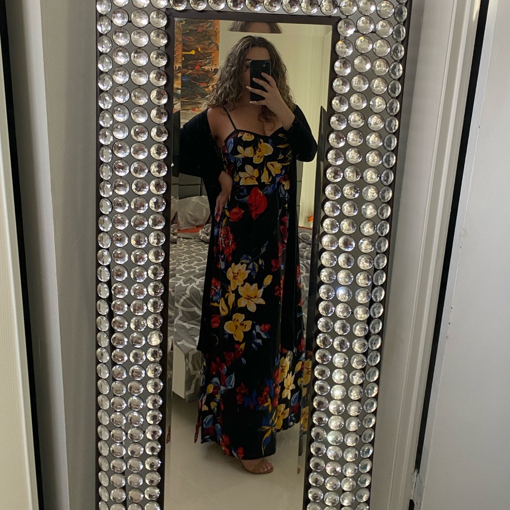 Meet your Posher, Ariel